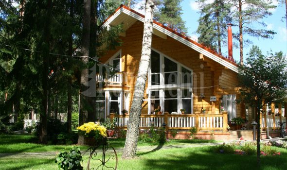 Scandinavia MK – modern wooden cottage with large terrace