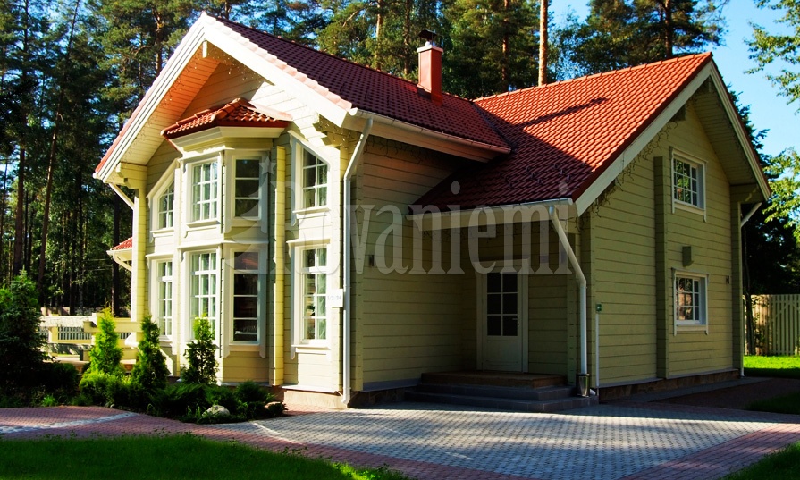 Villa Lappi – beautiful log cottage by Rovaniemi Log House