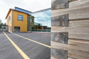 Pudasjärvi Log Campus – Exterior view.