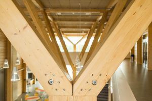 Pudasjärvi Log Campus – Supporting beams.