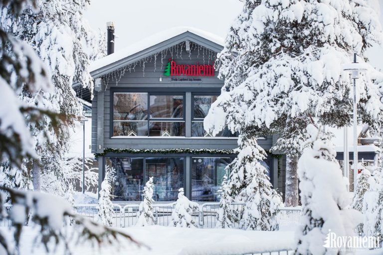 Hoofdkantoor Kieppi Rovaniemi Log House.