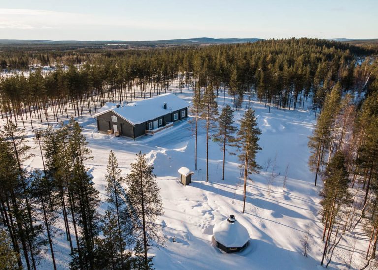 Safari house for Christmas House Safaris in Rovaniemi, Finland Aito