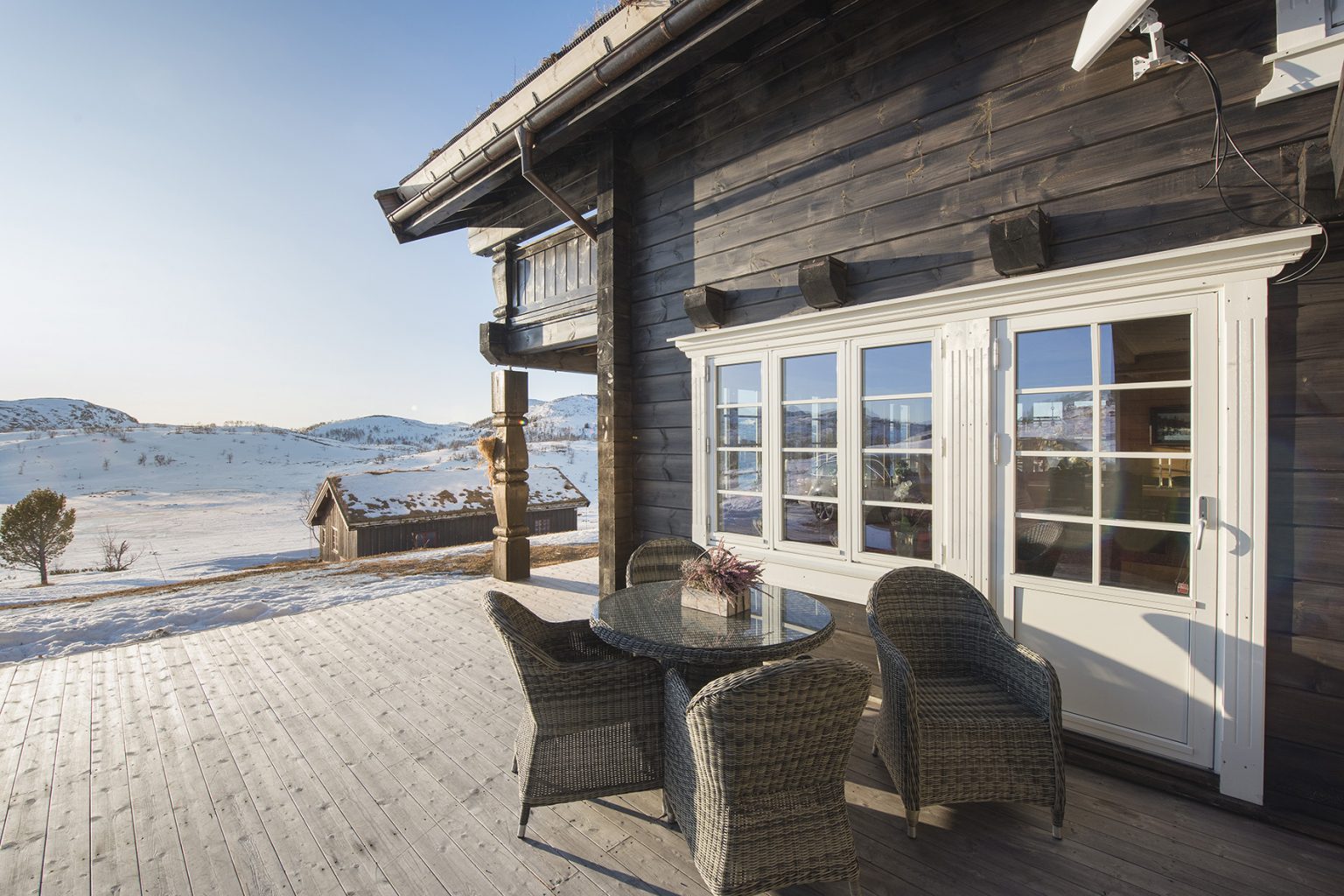 Design d'intérieur d'une maison bois moderne finlandaise en madriers — free download